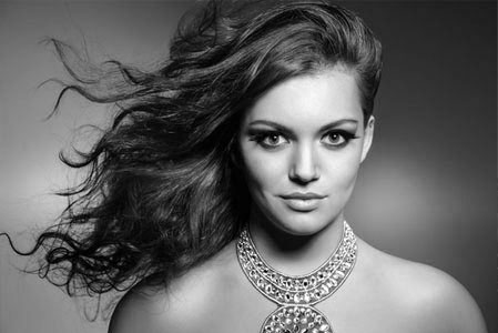 轰炸电话网页版